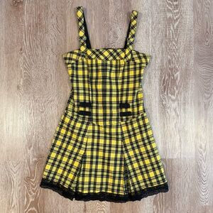 Tripp NYC plaid tartan pleated mini dress
Size XS